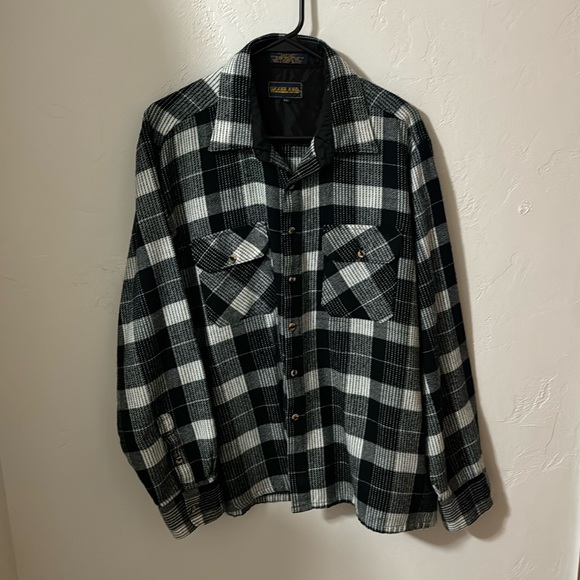 Woodland black & white plaid flannel shacket XL - Picture 1 of 10